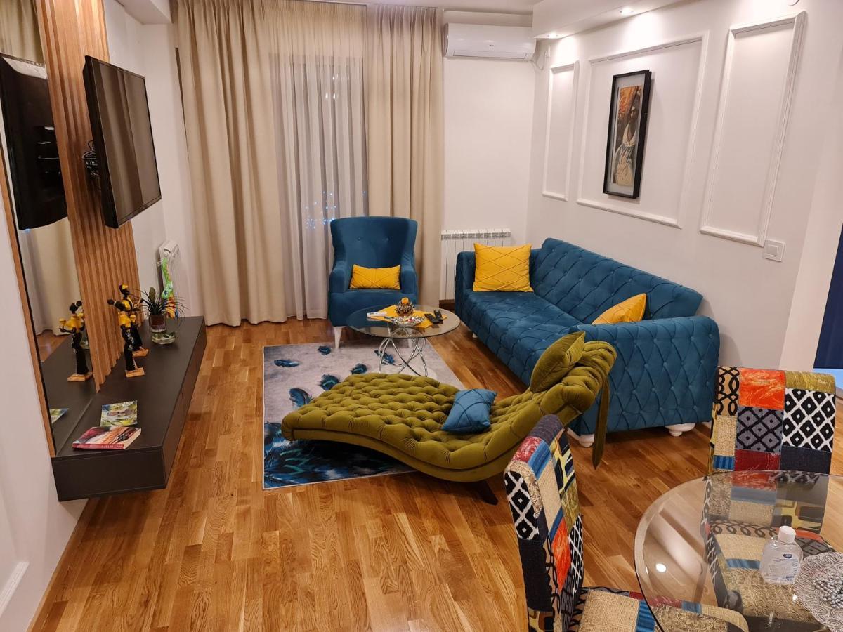 Grand Lux Apartman Čačak エクステリア 写真