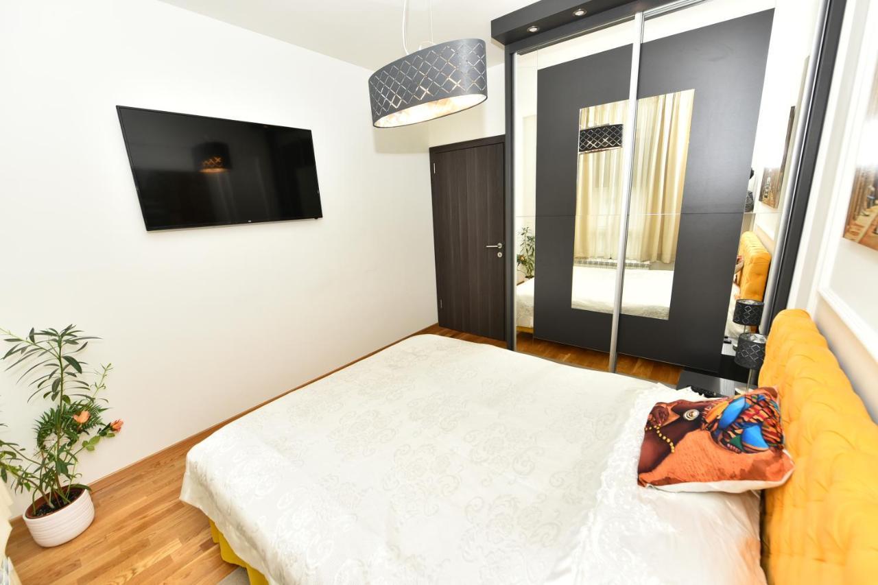 Grand Lux Apartman Čačak エクステリア 写真