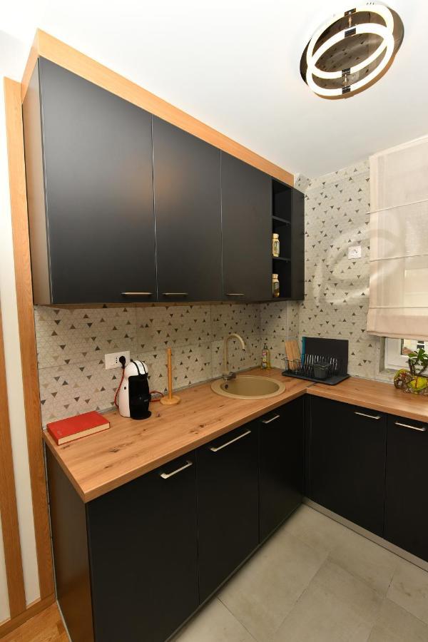 Grand Lux Apartman Čačak エクステリア 写真