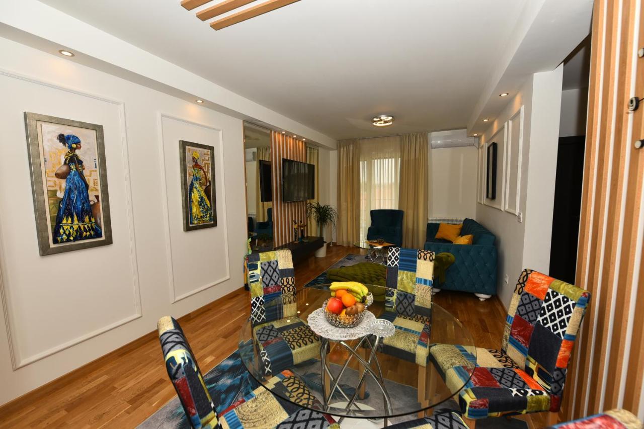 Grand Lux Apartman Čačak エクステリア 写真