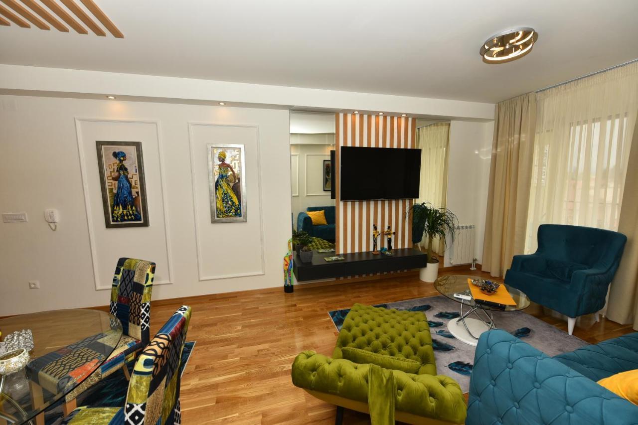 Grand Lux Apartman Čačak エクステリア 写真