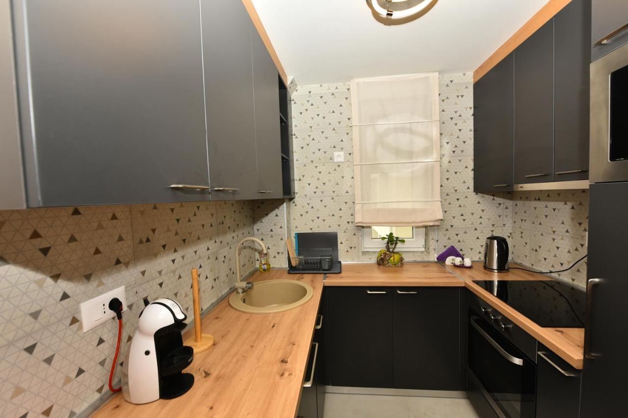 Grand Lux Apartman Čačak エクステリア 写真